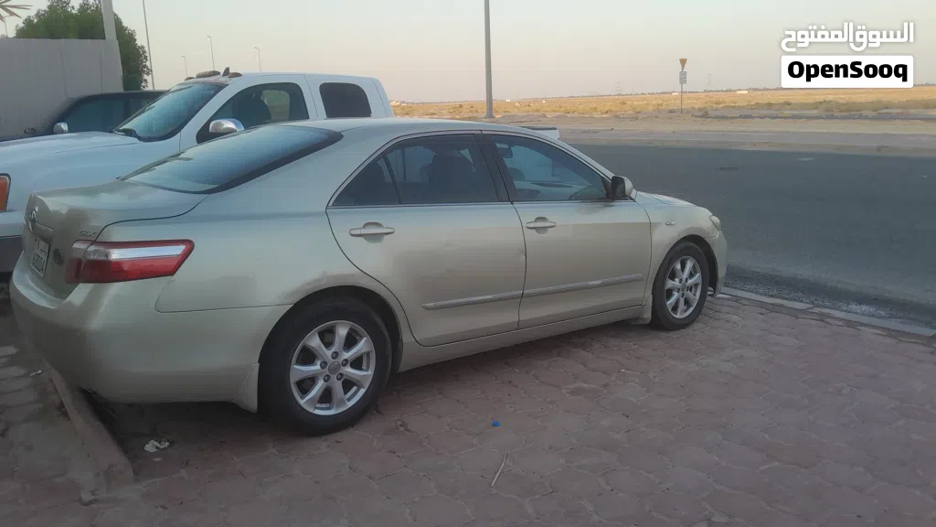 تويوتا كامري GLX