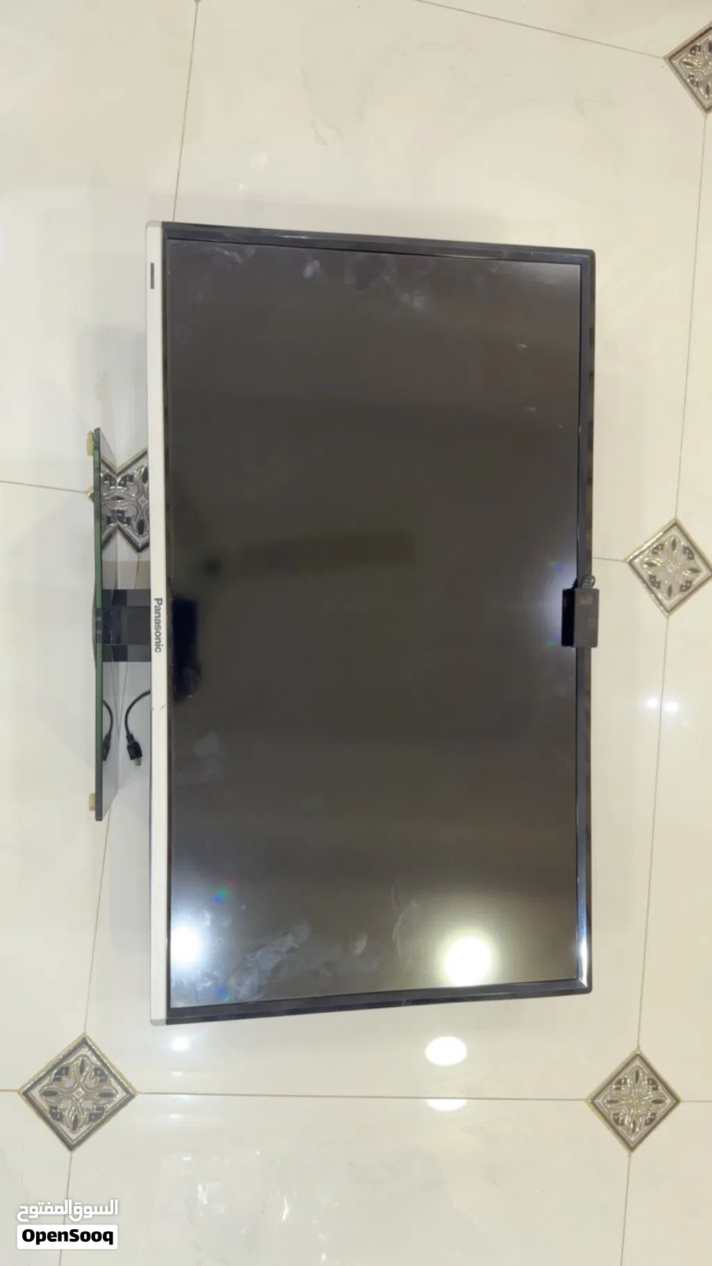 شاشة panasonic شبه الوكاله