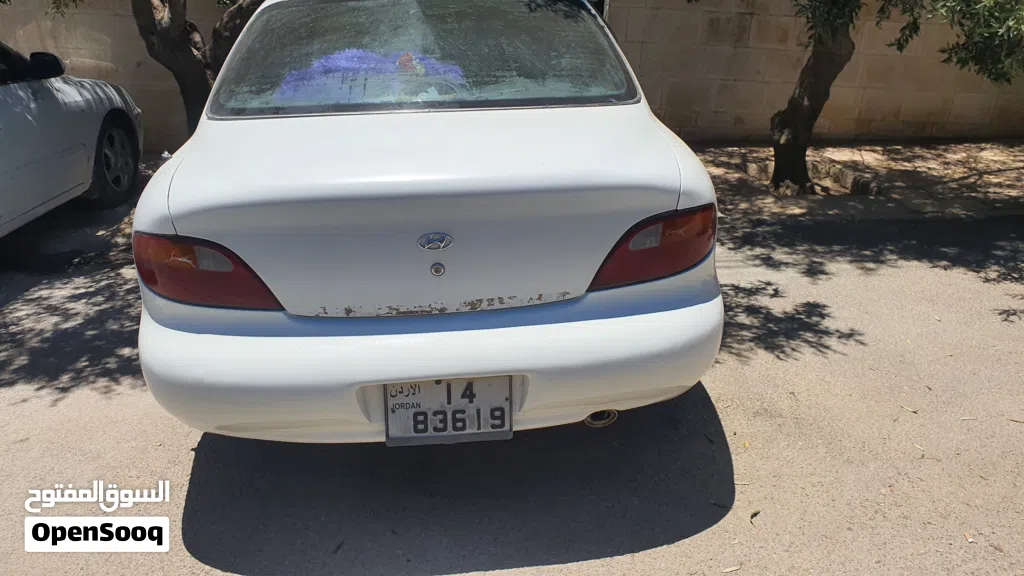 Hyundai Avante Limited