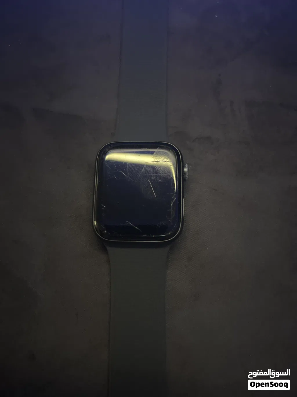 Apple Watch Series 6 44mm GPS – WATER DAMAGED / Parts Only / Not Turning On