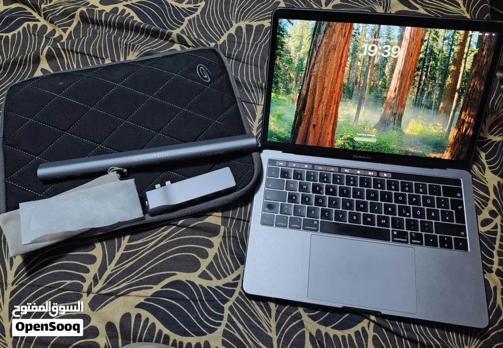 أبل ماكبوك برو 2019 Apple Mcbook pro i5 2019 256g 8g 13.3
