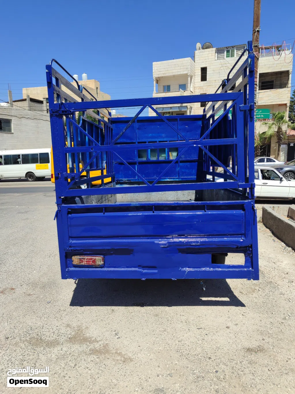 كيا اخرى