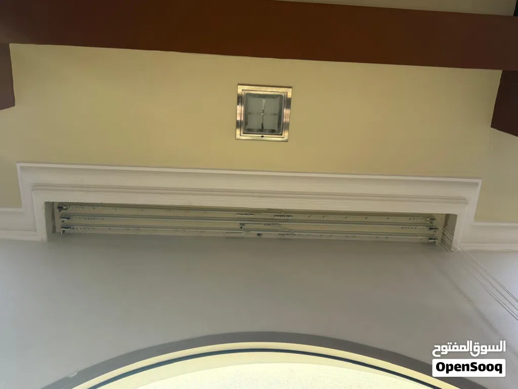 2M Curtain Track – Excellent Condition