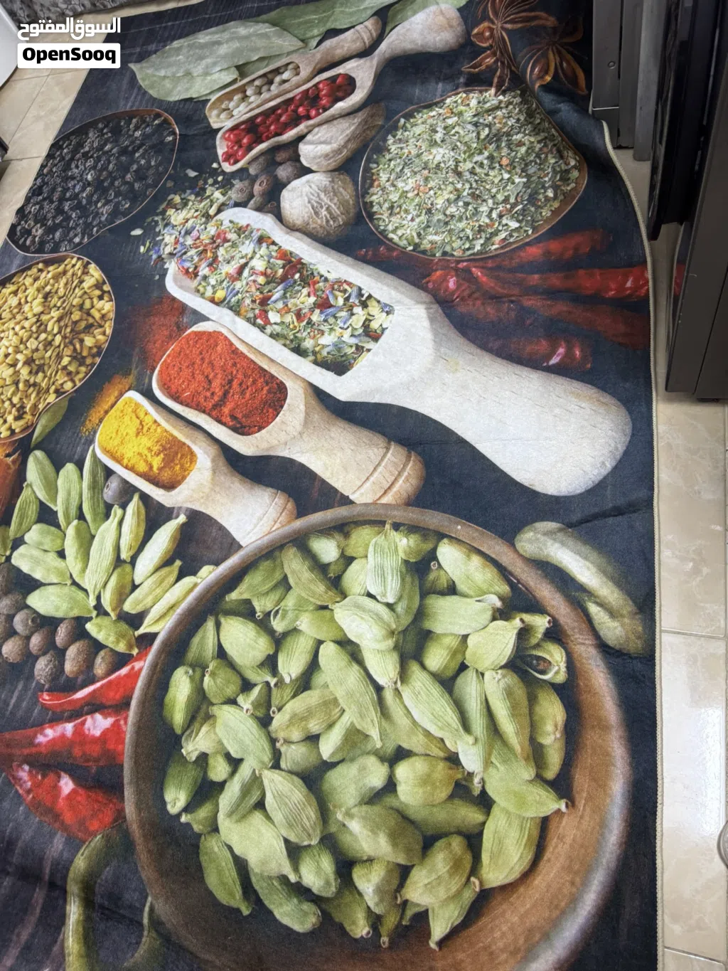 حافظة سجاد للمطبخ