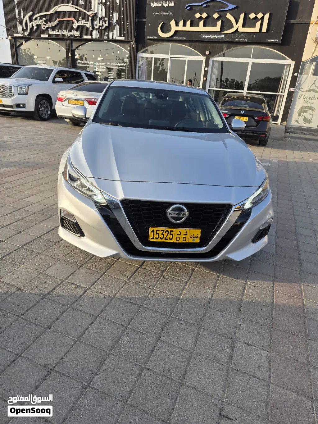 نيسان التيما SV