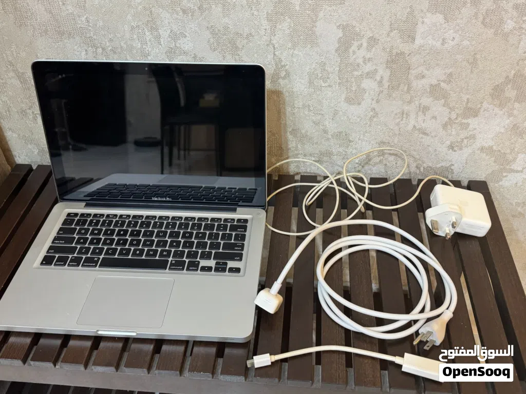 *MacBook Pro (13-inch, 2011)*