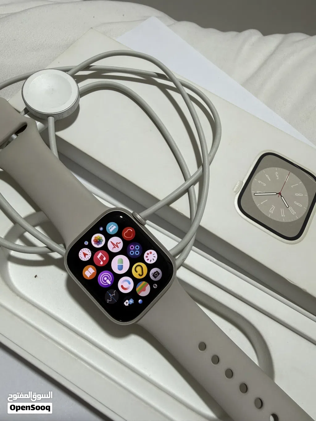 للبيع Apple Watch Series 8