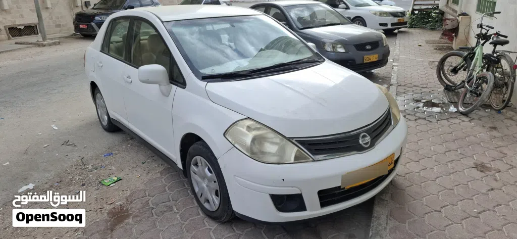 Nissan Tiida