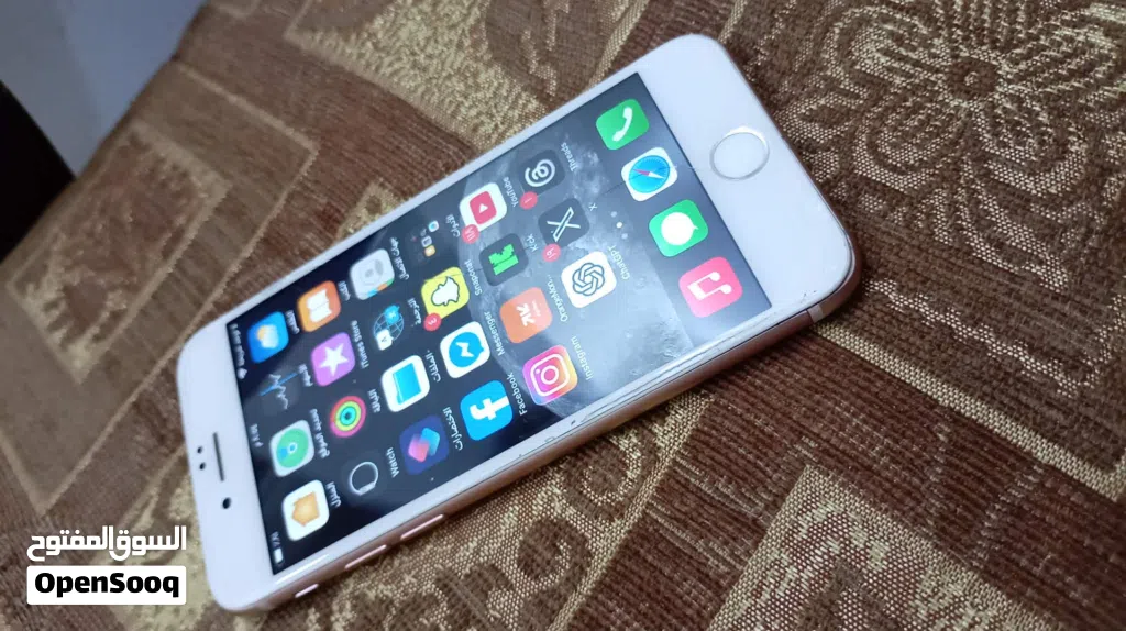ايفون 8 عادي للبيع بسعر حرق 20 دينار فقط