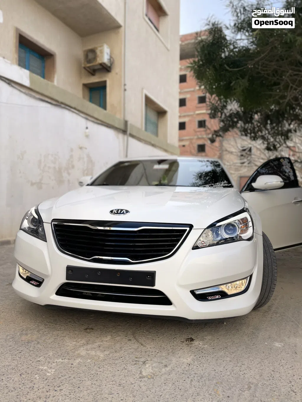 كيا كادينزا Limited