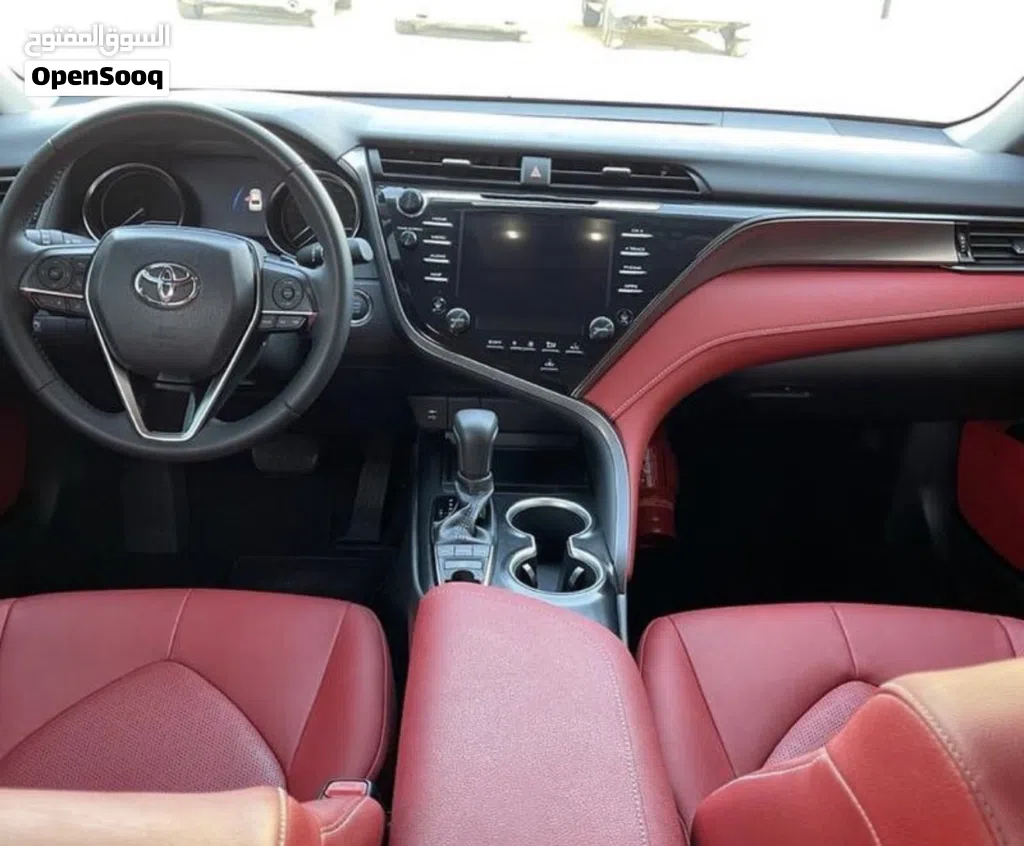 Toyota Camry SE