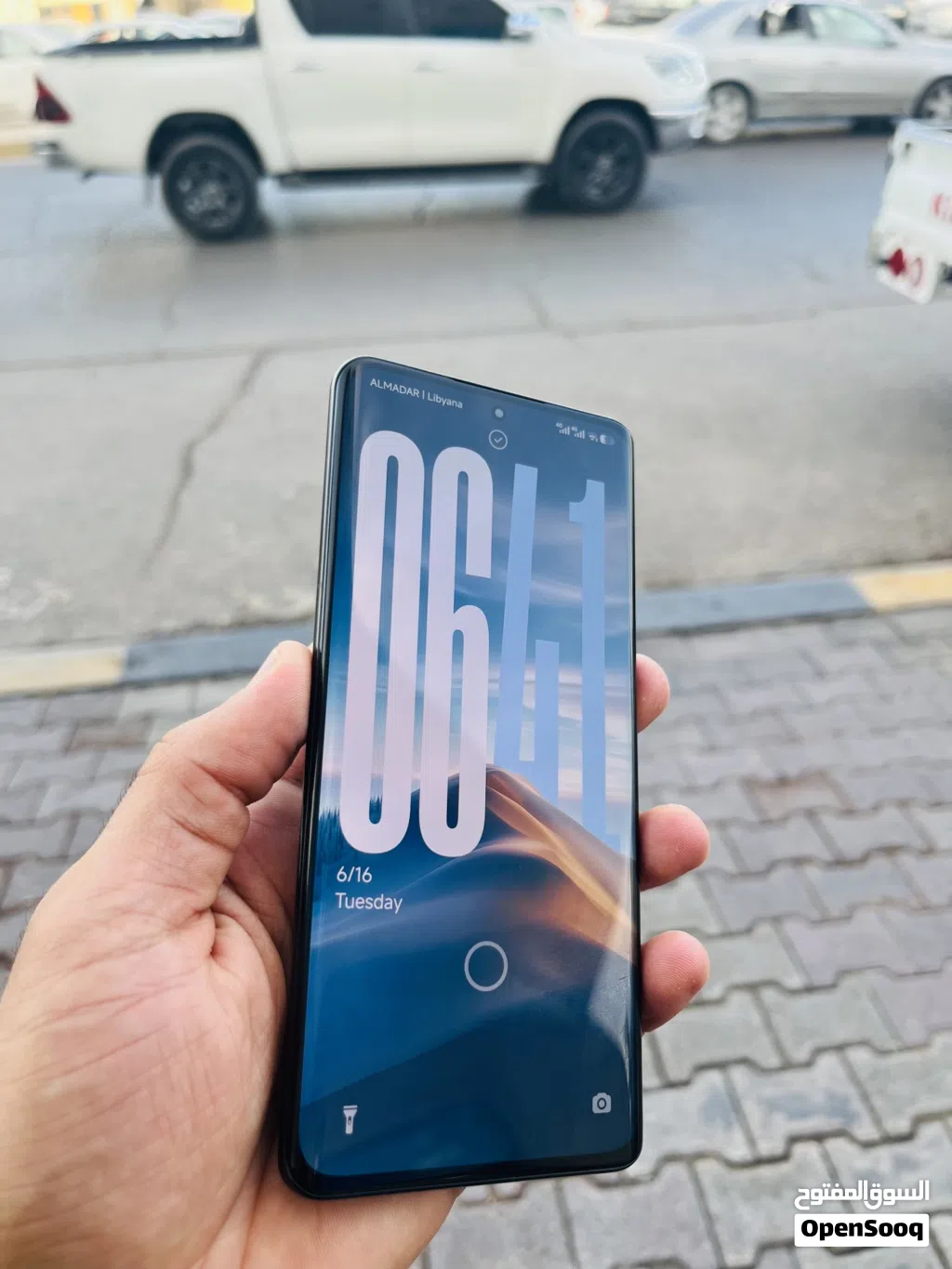 شاومي 12S ULTRA للبيع او التبديل بهواوي فئة عليا