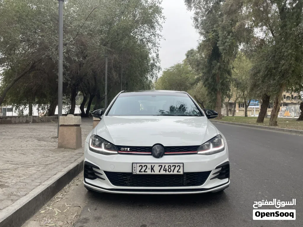 فولكسفاغن جولف GTI S