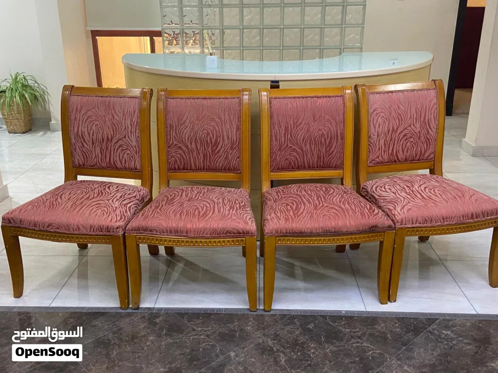 4 Dining Chairs for Sale – BD 18 Only