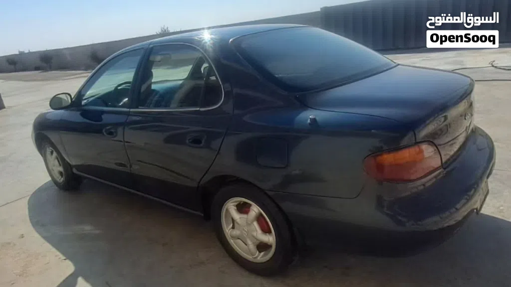 هيونداي افانتي Standard