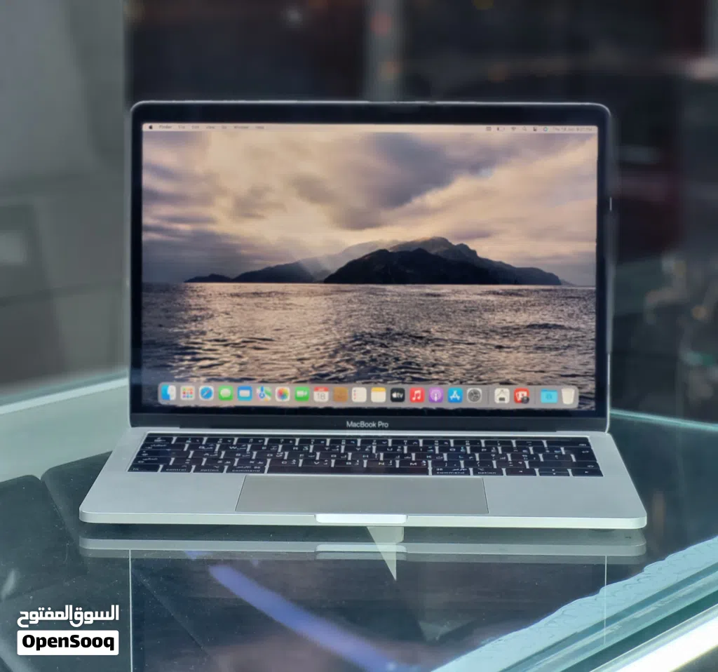 Macbook pro A2159 model 2019 8gb Ram 256gb ssd Touch bar and Touch id original charger and bag