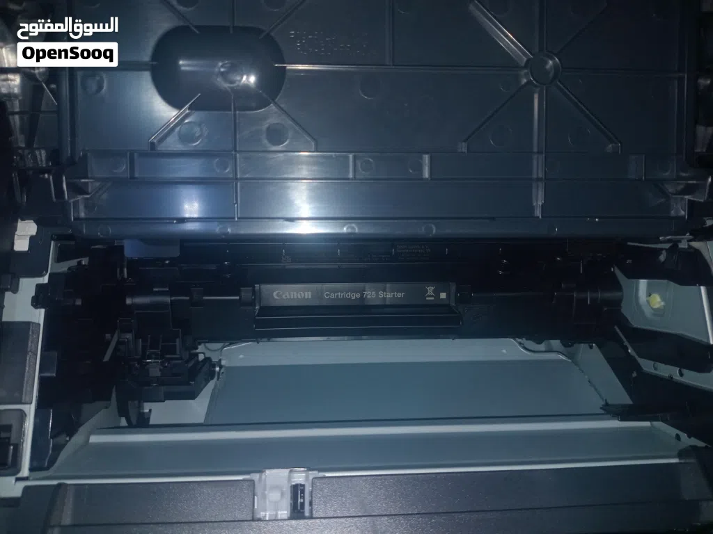 طابعه من شركة Canon جديده مستعمله استعمال خفيف بجميع ملحقاتها