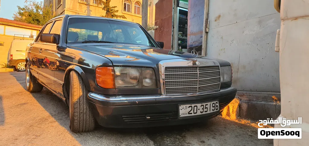Mercedes Benz SE-Class SE 300