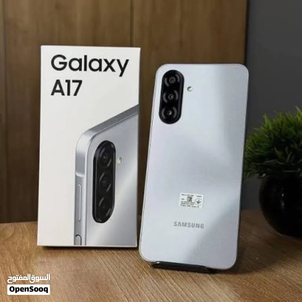 للبيع سامسونج A17 مستعمل اقل من اسبوع