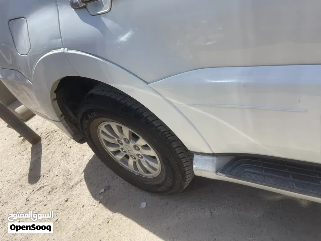 ميتسوبيشي باجيرو GLS