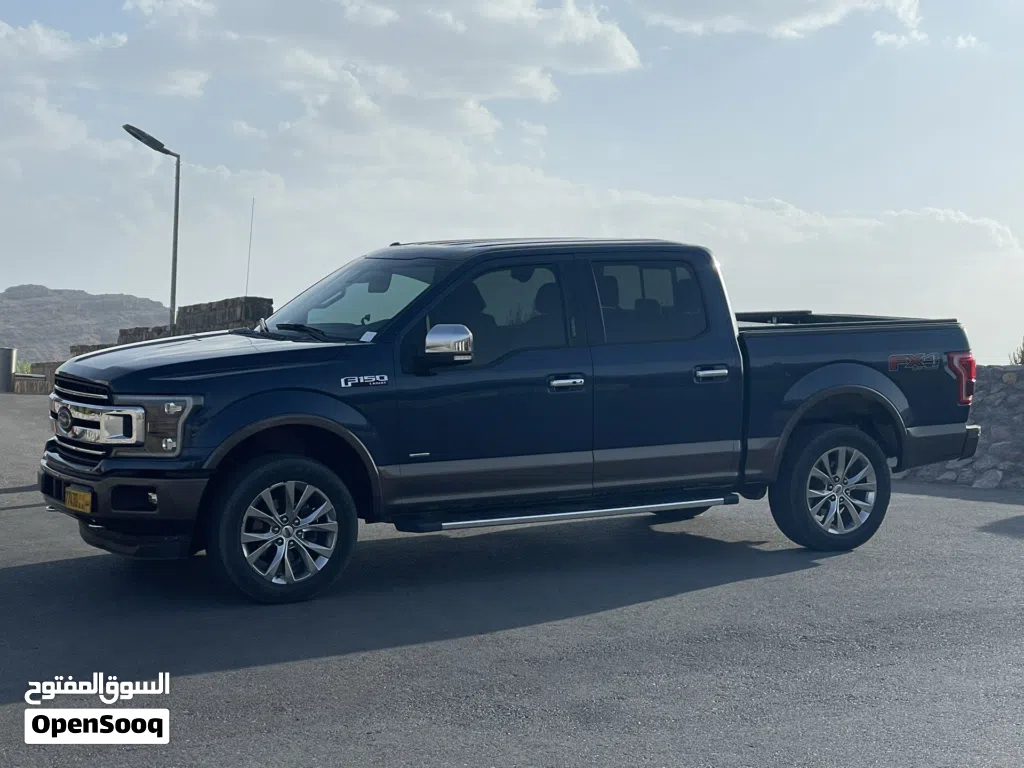 فورد F-150 Lariat