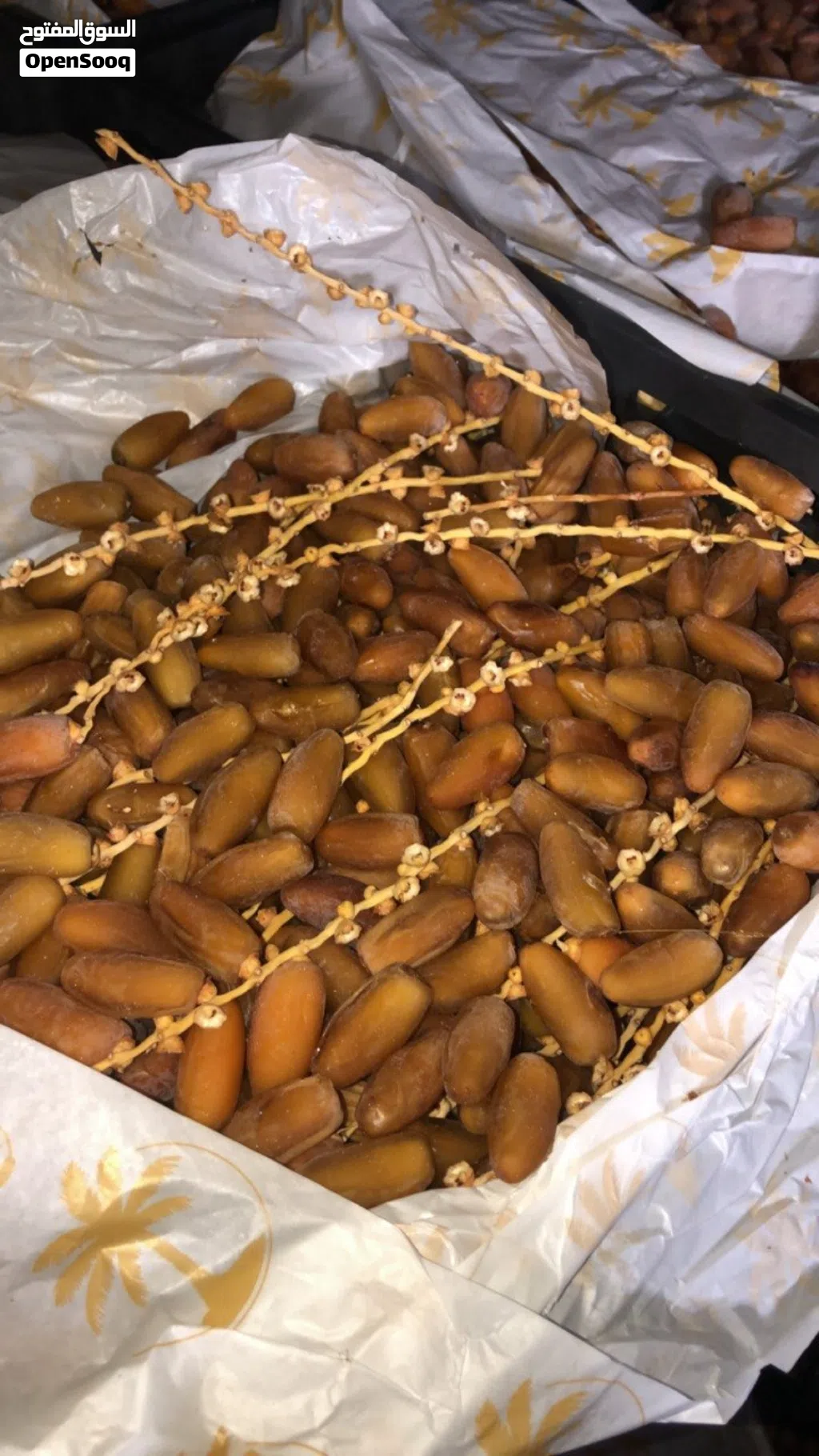 تمر دقلة ودان نص لمعة للبيع مستعجل اقرا الوصف