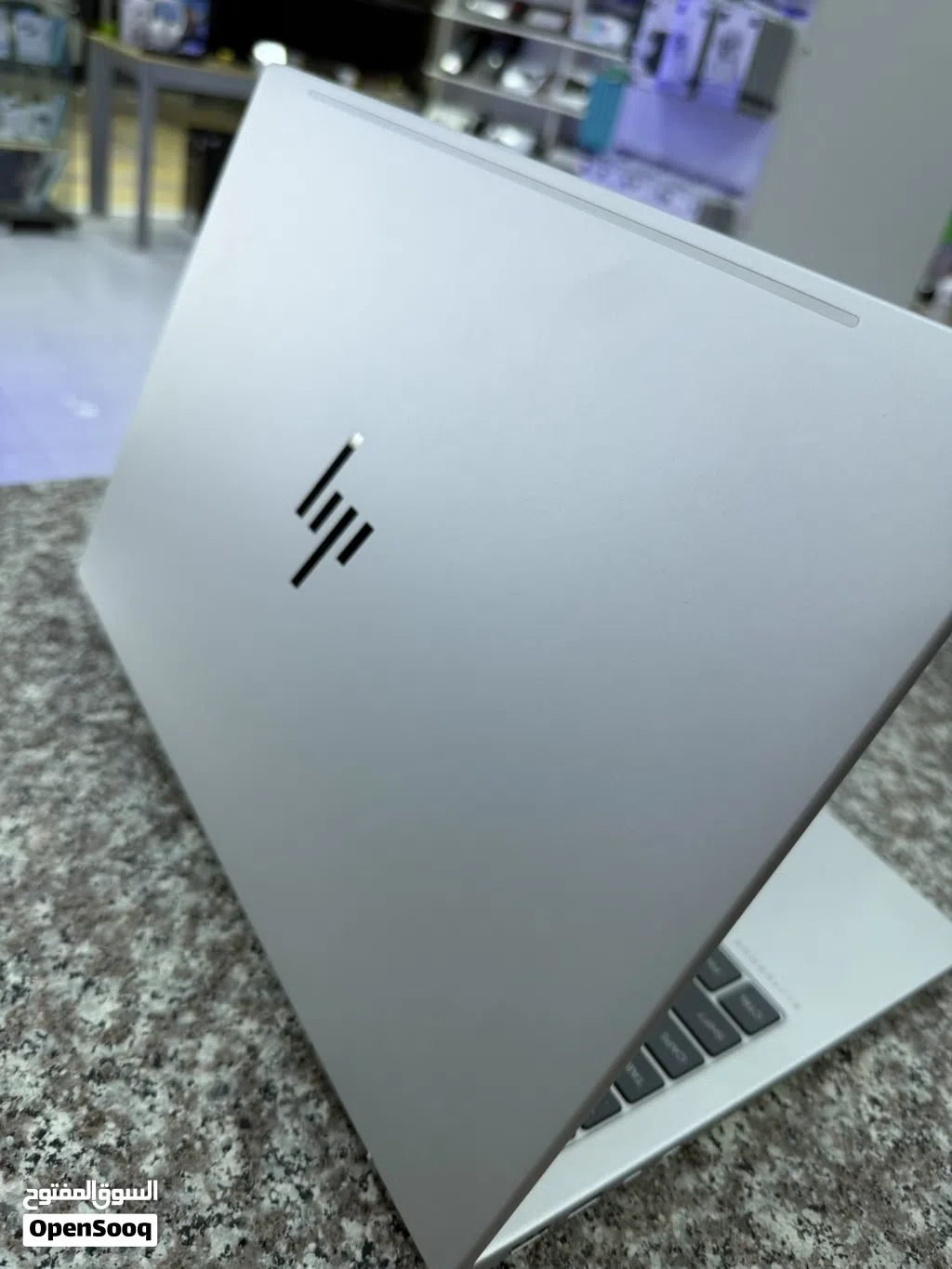 لابتوب HP ELITEBOOK ULTRA 7 AI بحالة الجديد لم يستعمل وتحت الكفاله بسعر نار