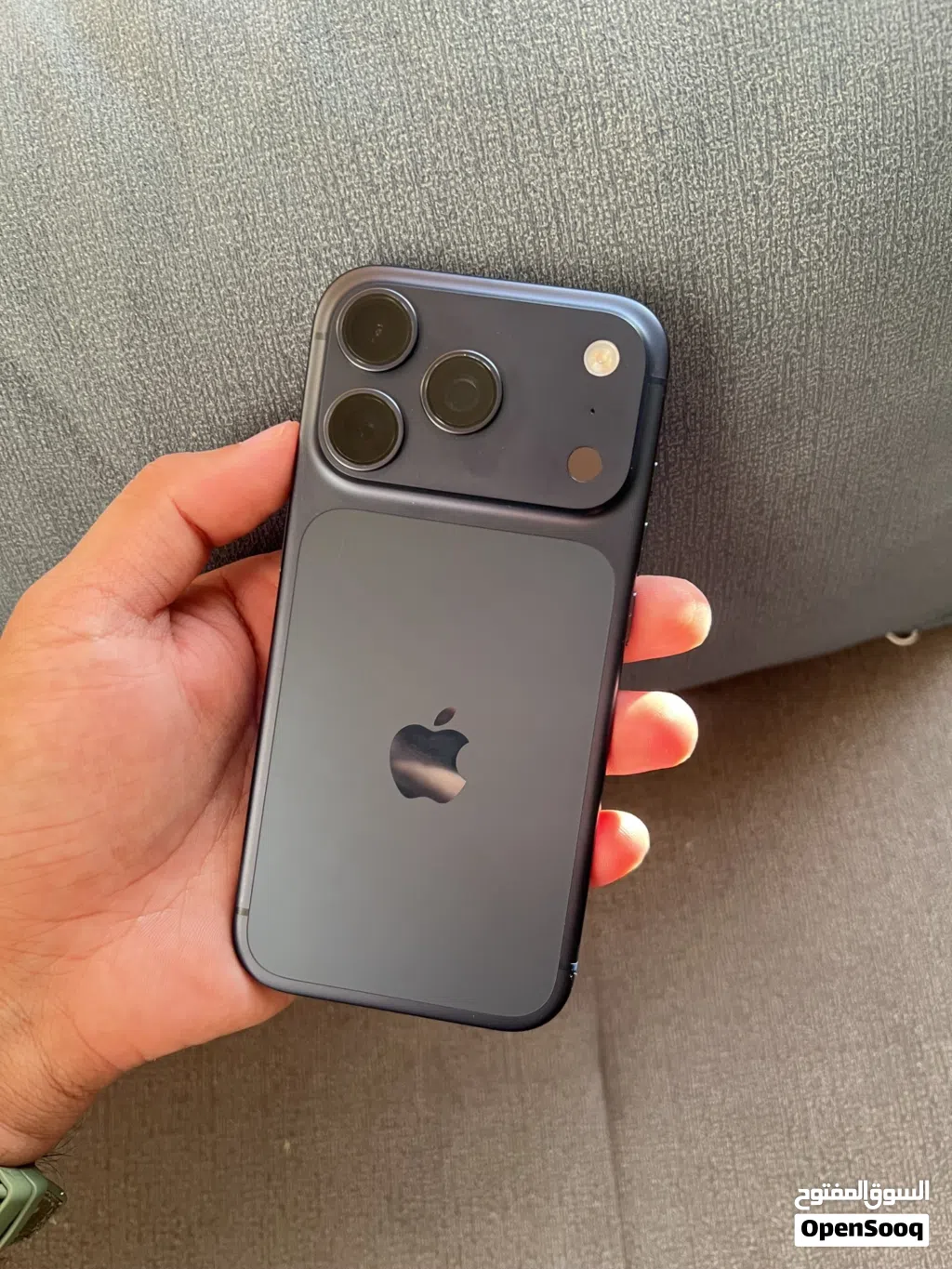 بيع او بدل IPhone 17 Pro 512GB