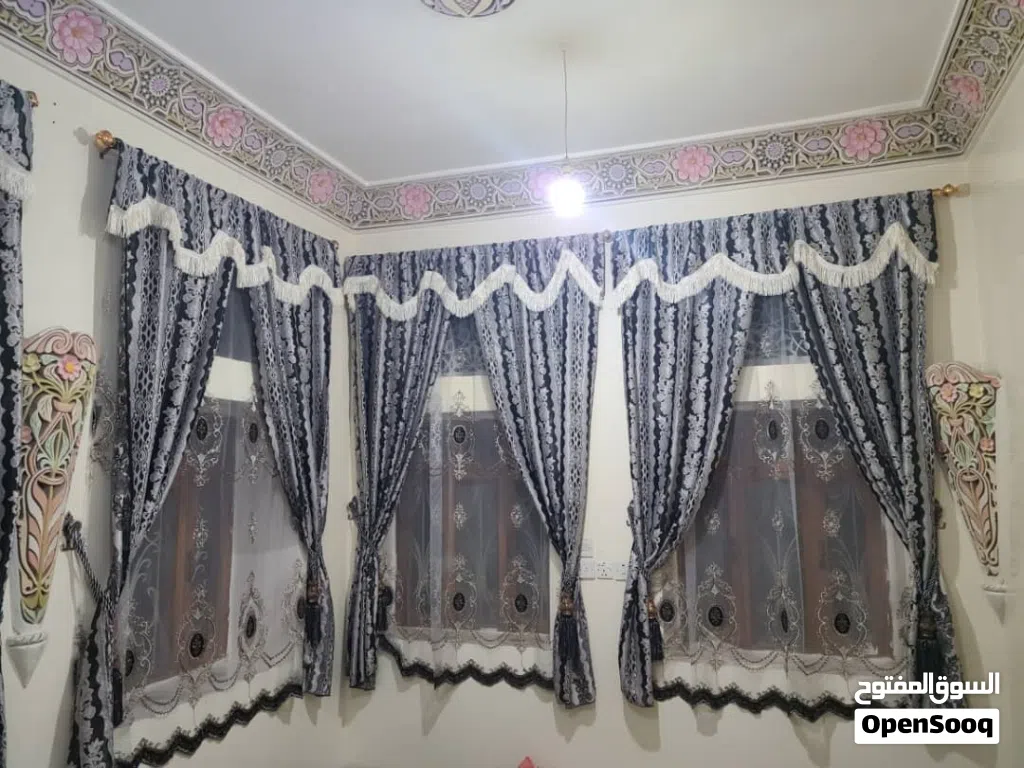 ستاير بجميع انواعها واقمشه وادوات الستاير حراج الصافيه واقمشه بانواهدعها وسعر خيالي