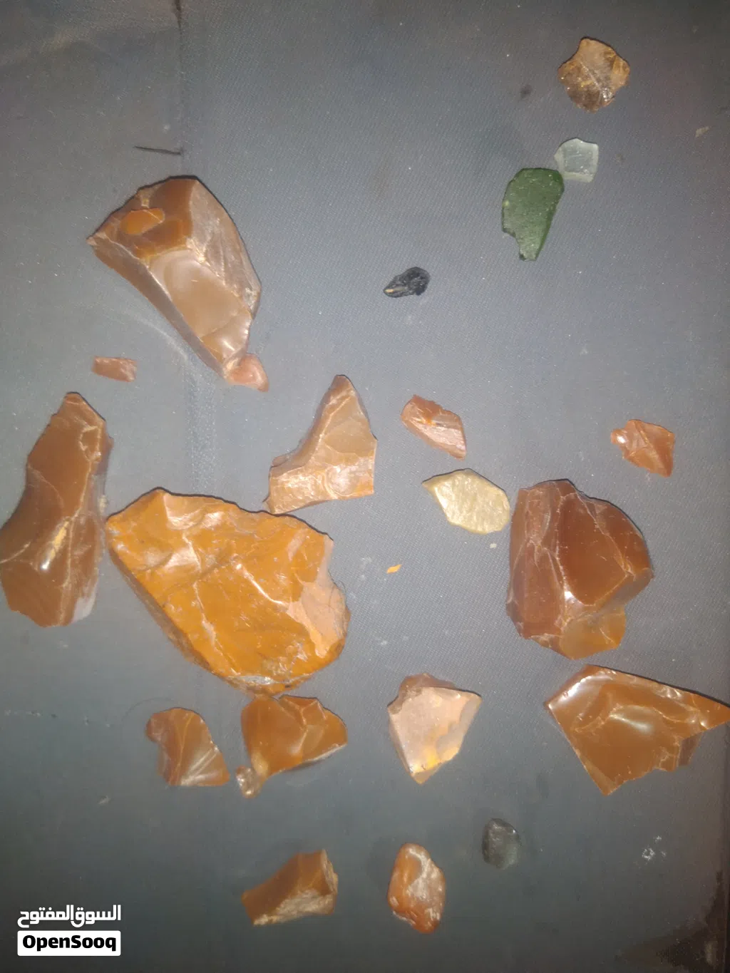 احجار كريمه و عقيق