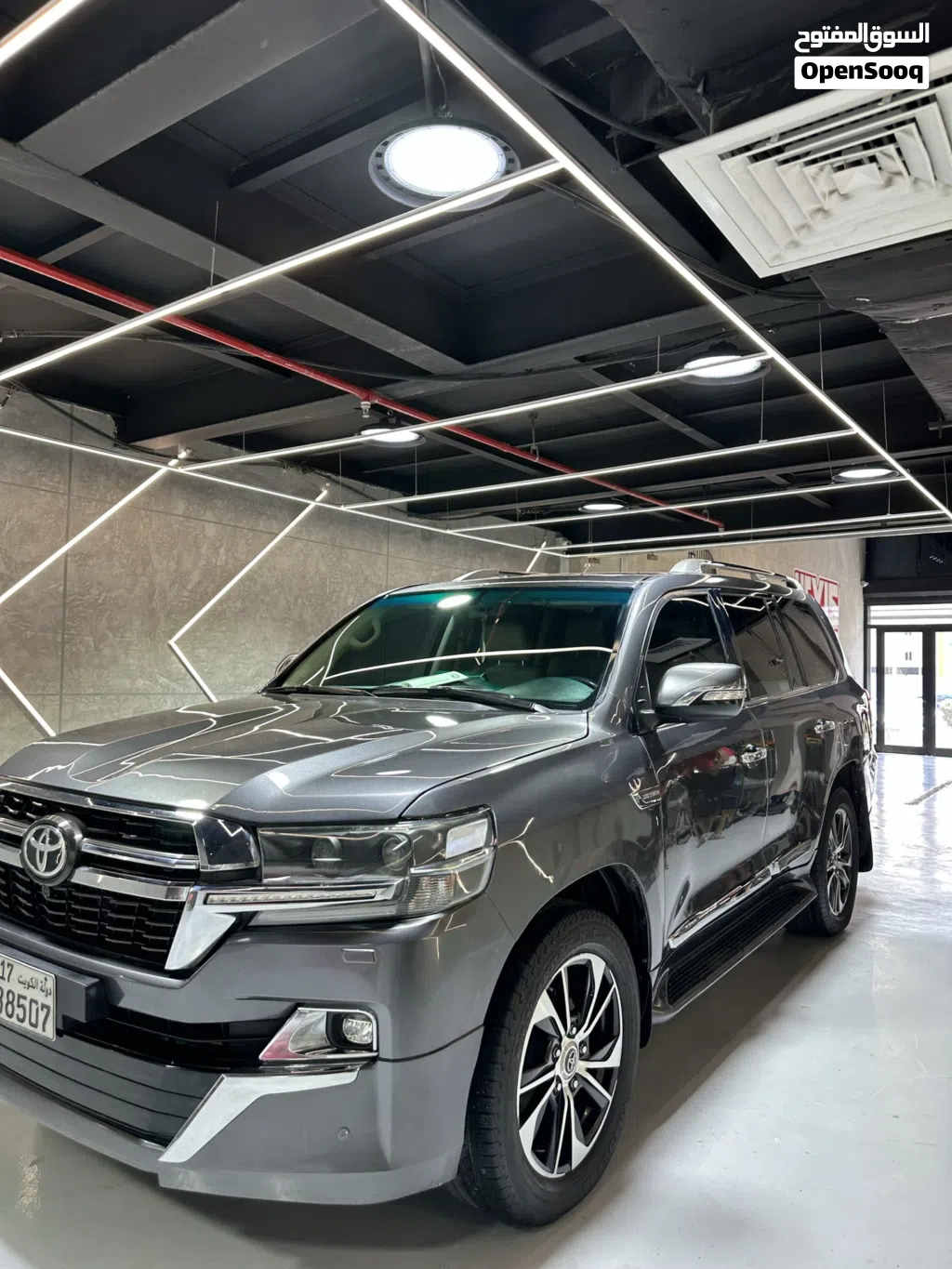Toyota Land Cruiser GXR