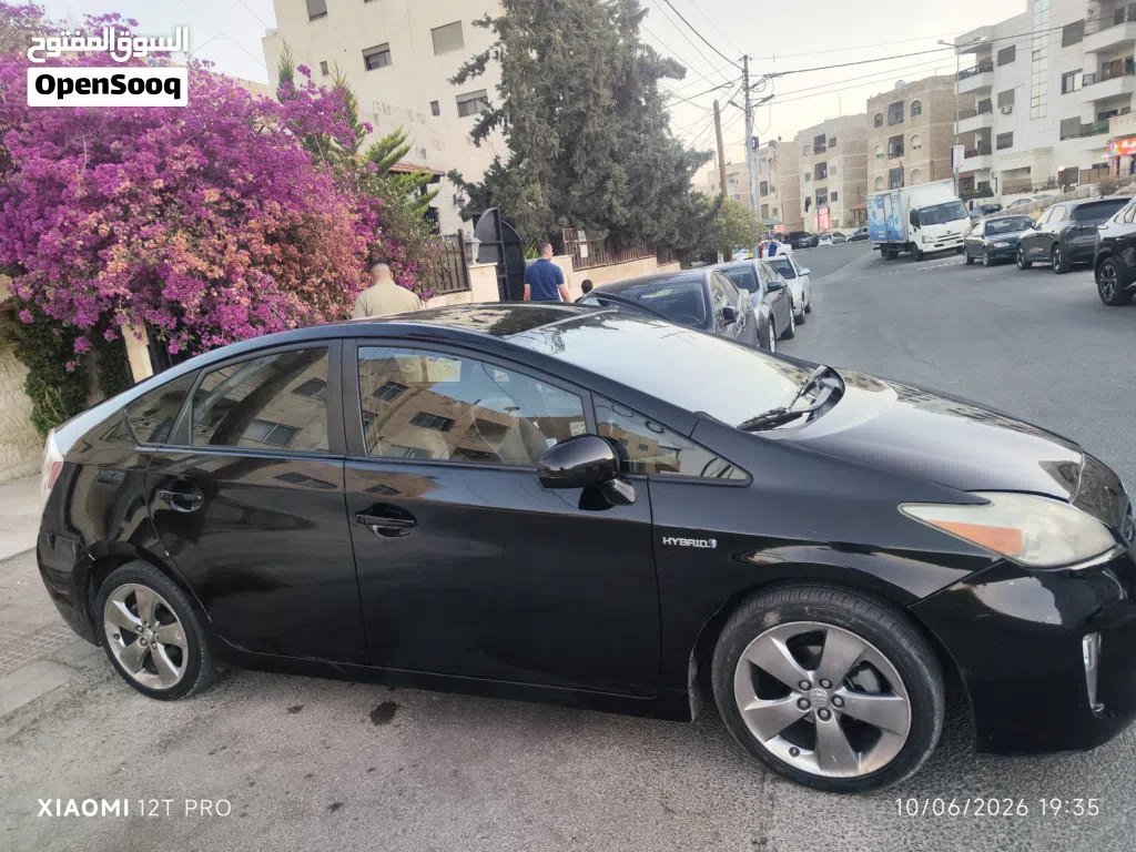 تويوتا بريوس Prius