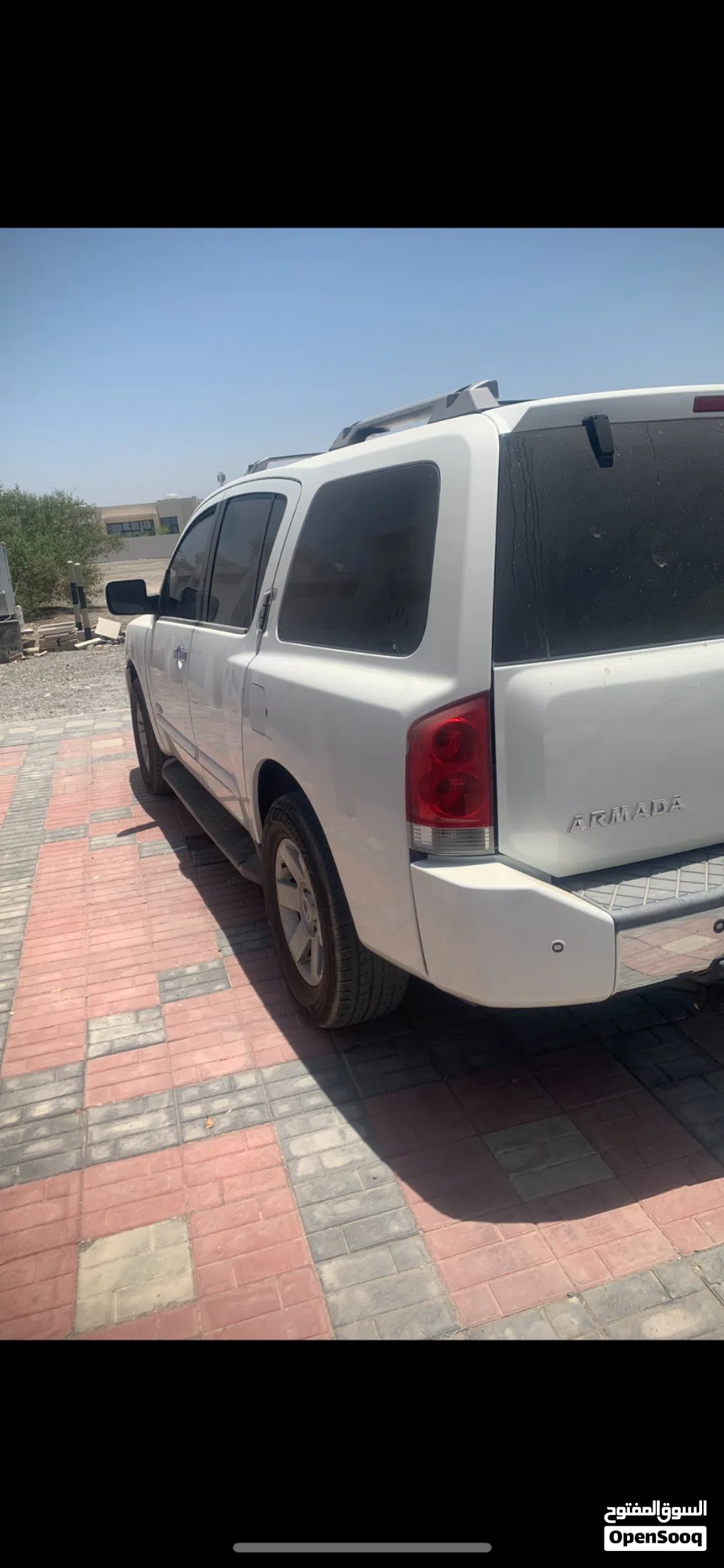 Nissan Armada Platinum