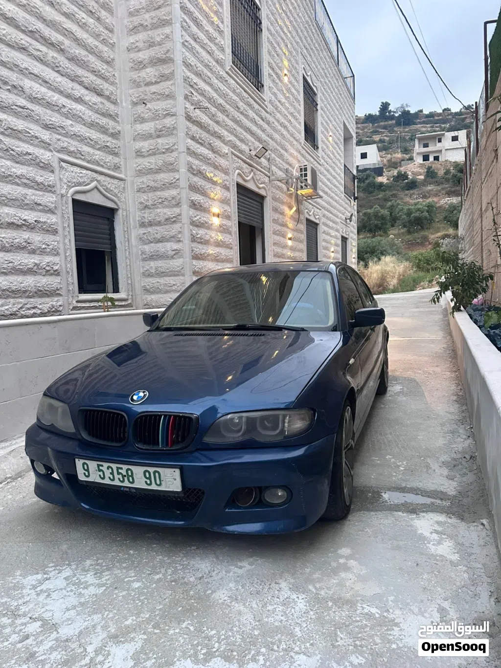 بي ام دبليو اخرى