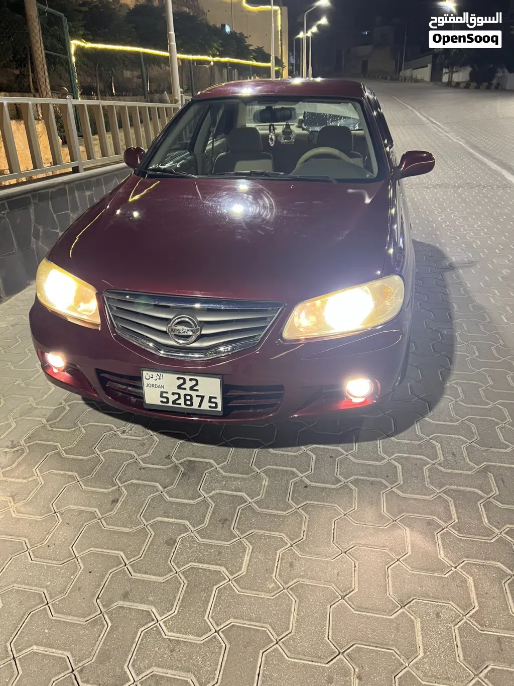 Nissan Sunny Standard