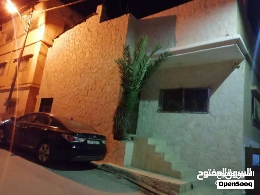 منزل طابقين مستقل للبيع