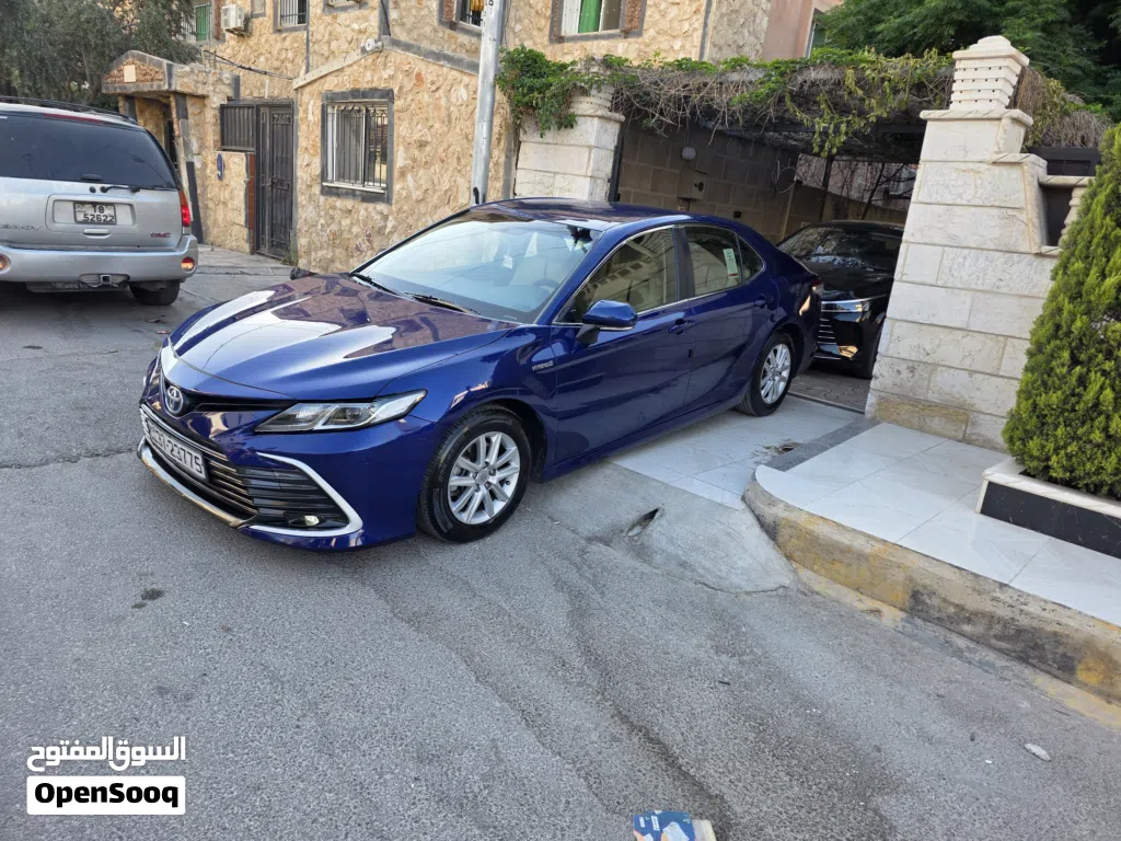 تويوتا كامري LE