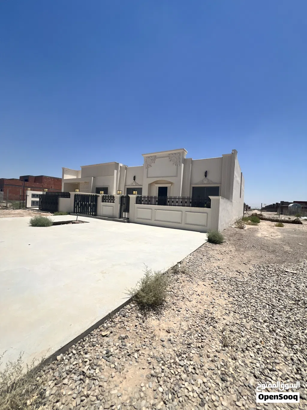 بيت بمجمع سكني طابق واحد ابوب الشام