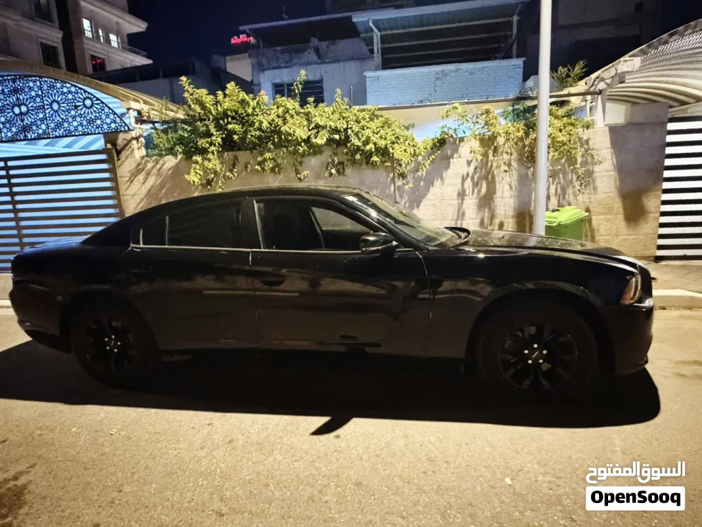 Dodge Charger SXT