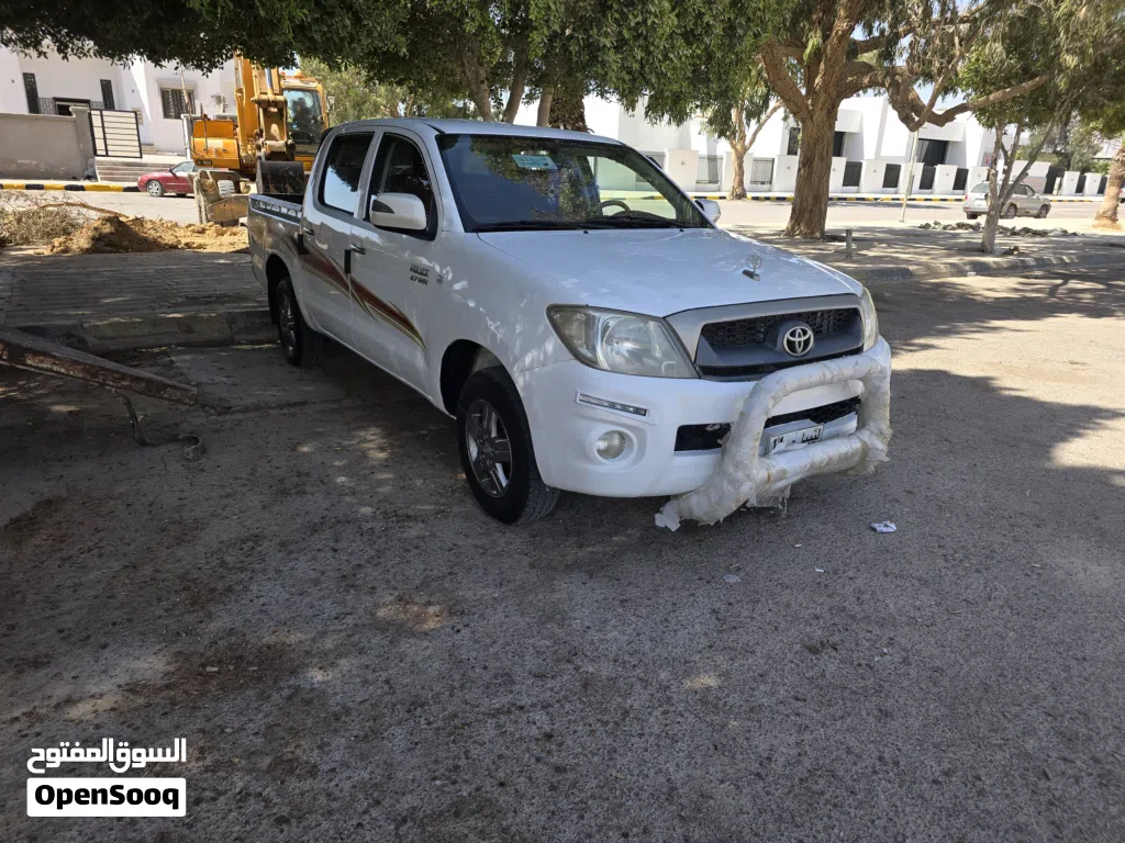 Toyota Hilux DLX