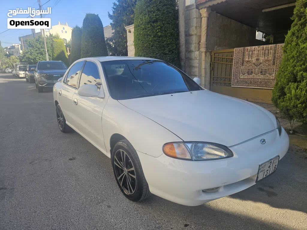 Hyundai Avante Standard