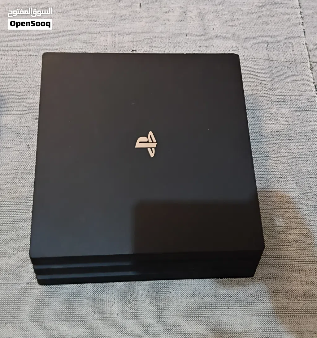 للبيع ps 4 pro 4K