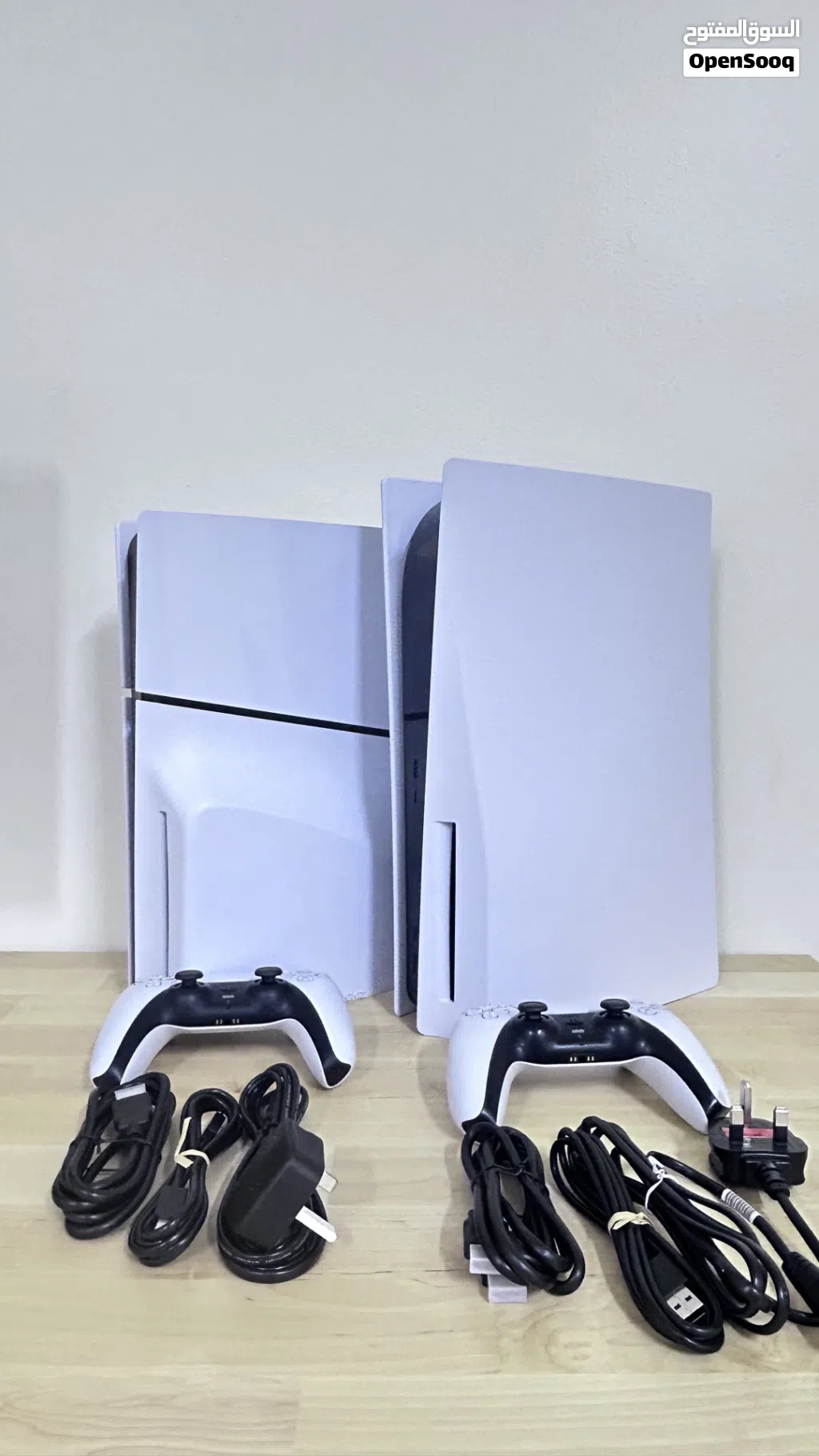 بحالة ممتازين و بدون مشاكل Ps5 slim cd 1TB ضمان اسبوعين