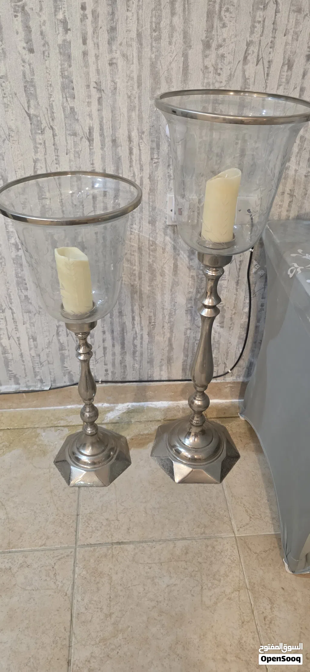 اثنين عدد شمعدان