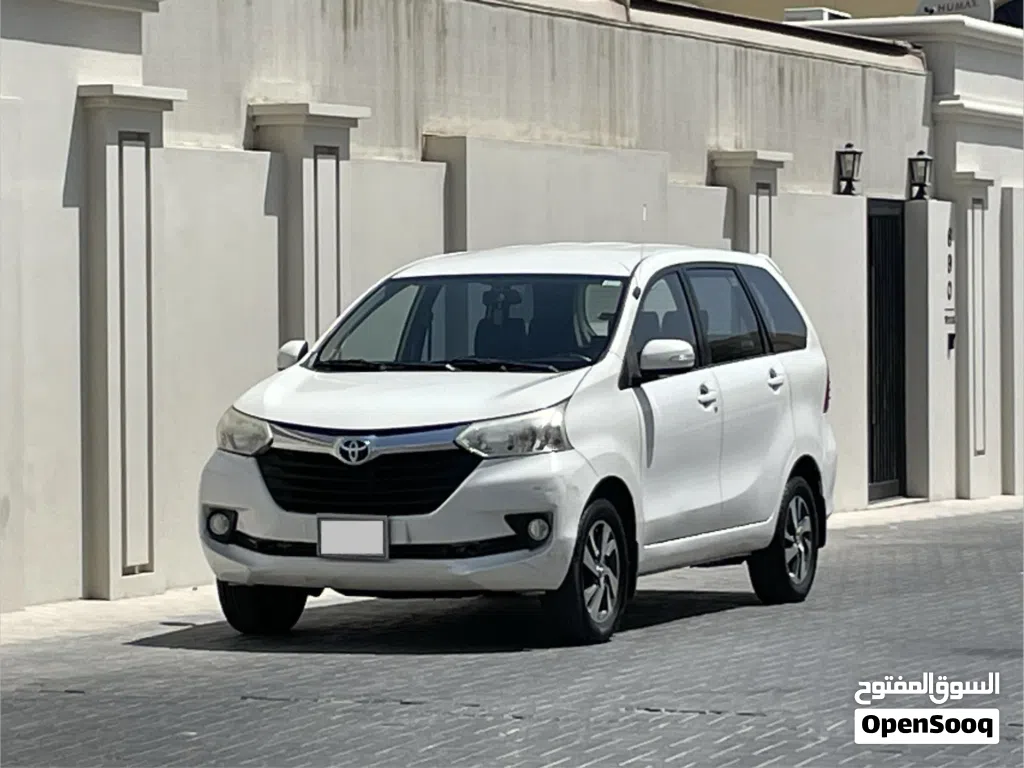 Toyota Avanza Standard