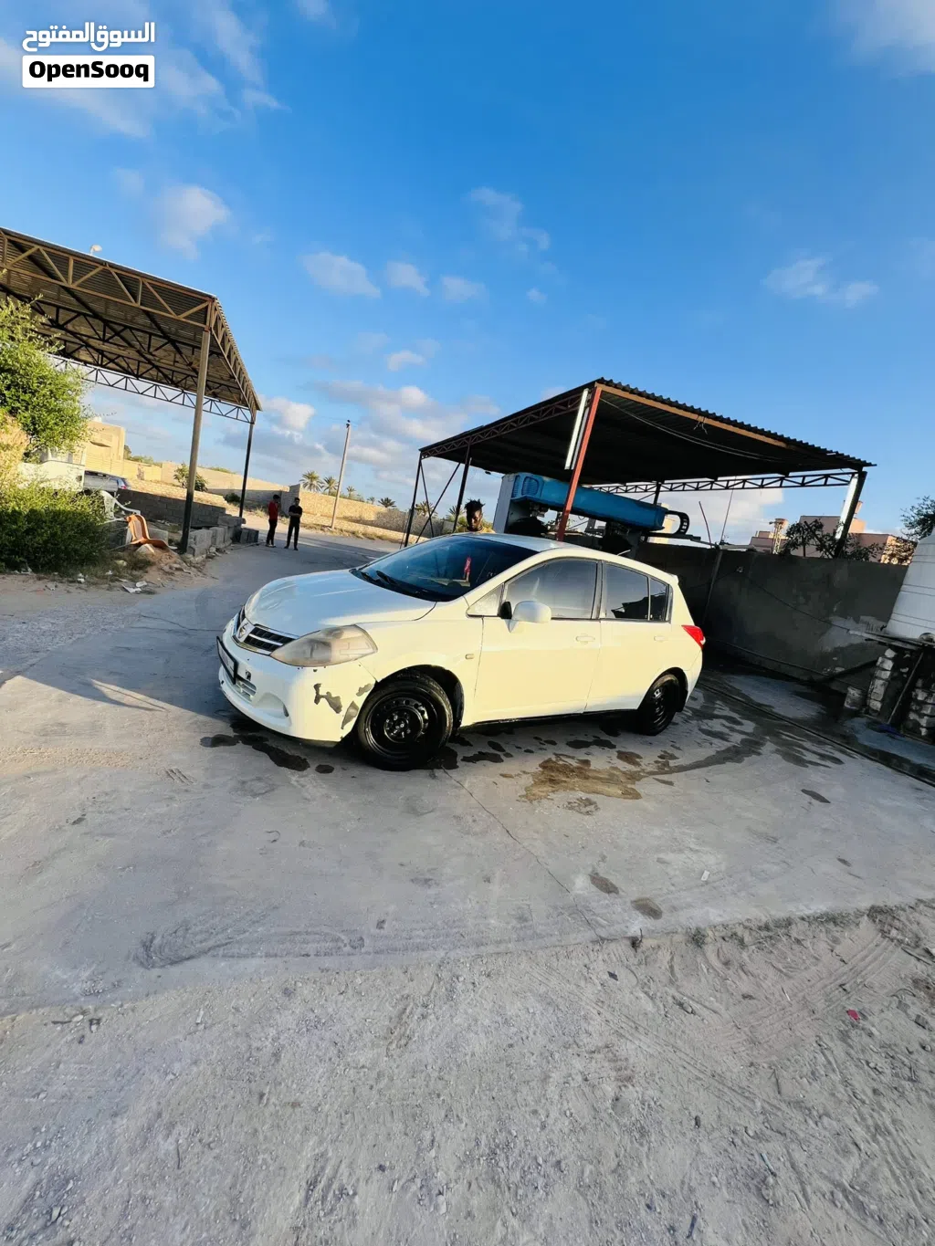 Nissan Tiida