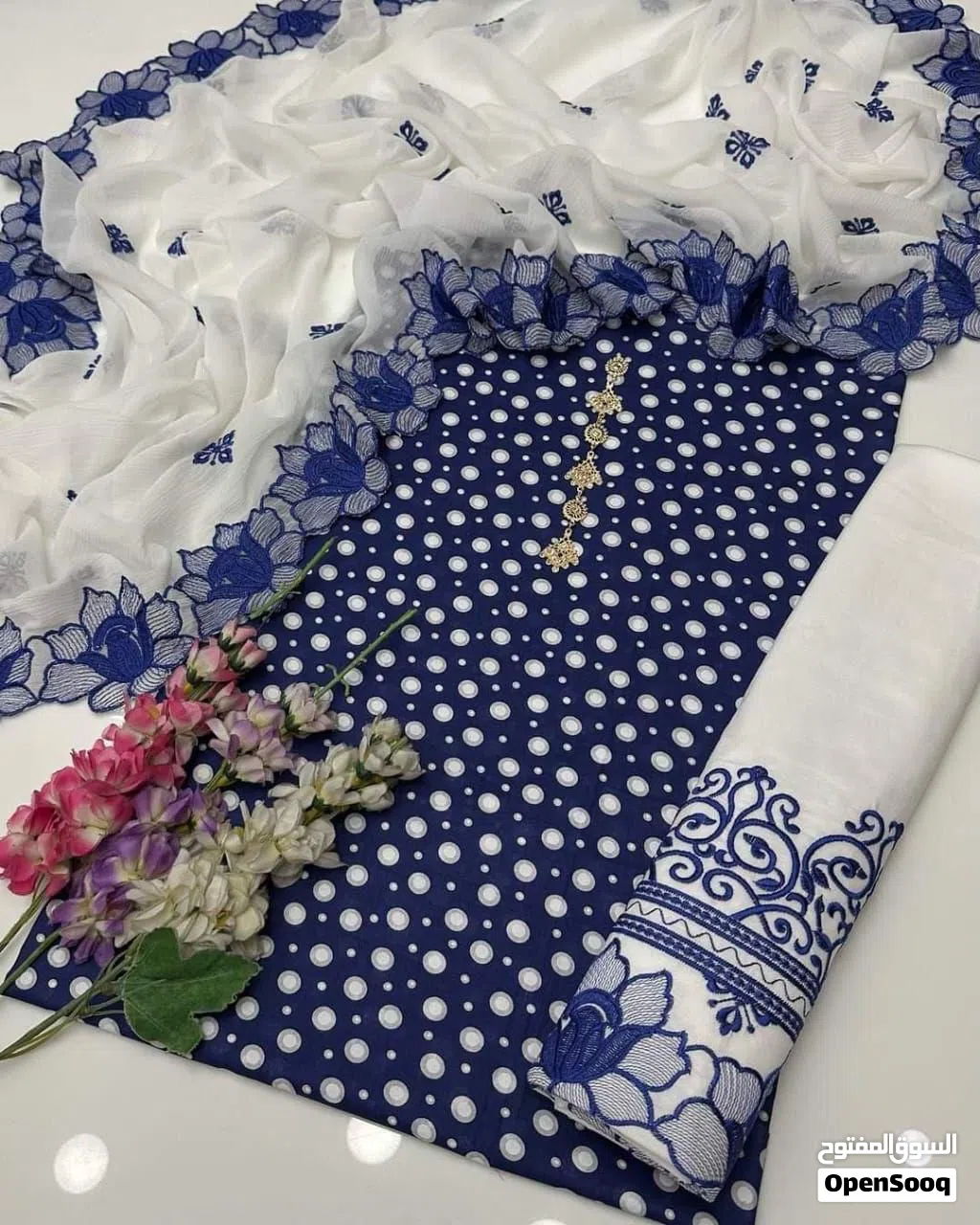 Pakstani suits - أقمشة باكستانية