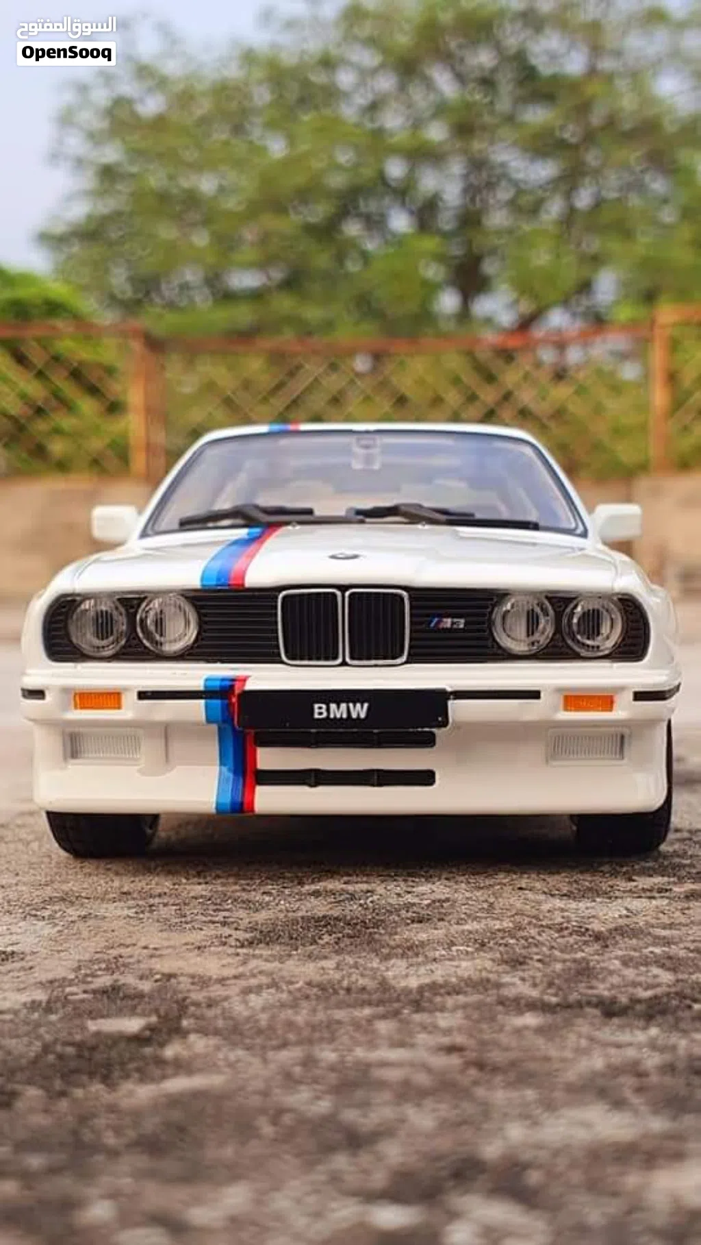 مجسم سيارة bmw e30 حديد