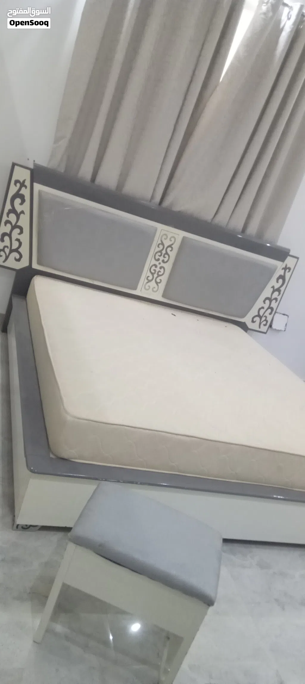 bedroom set like new
