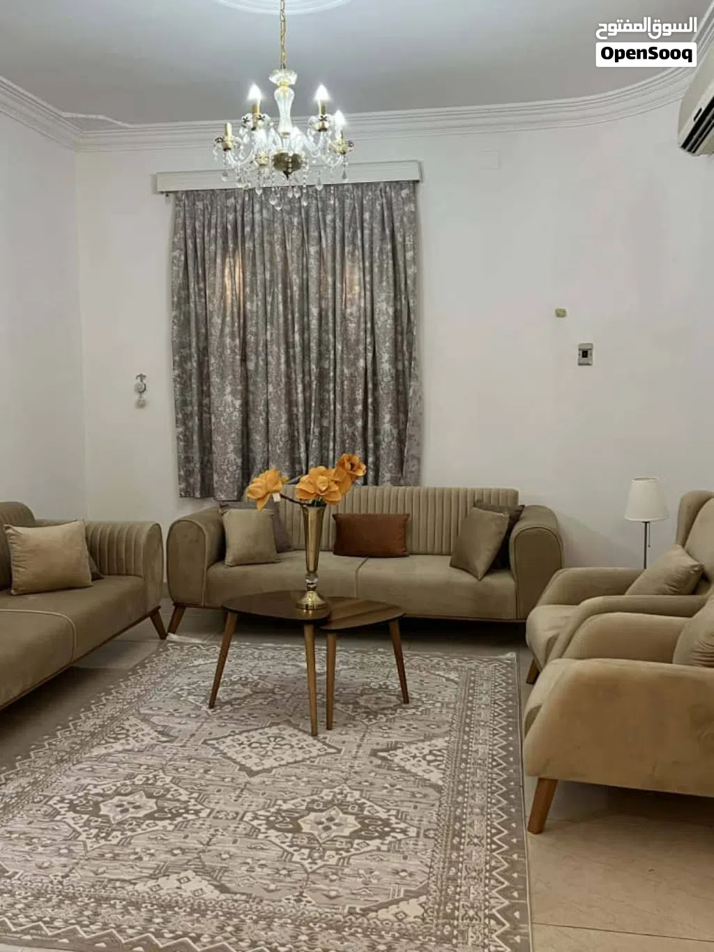 فيلا سكنية مساحة أرضها 524م2 بطريق الشوك بالقرب من الخدمات